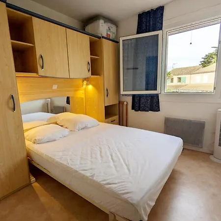 Belle 2 Chambres, Veranda, Terrasse Parking Privatif Dans Securisee Avec Piscine Commune 800 M De La Lrcs87 Villa