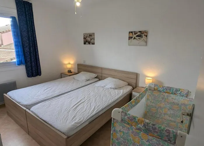 Belle 2 Chambres, Veranda, Terrasse Parking Privatif Dans Securisee Avec Piscine Commune 800 M De La Lrcs87 Villa Portiragnes