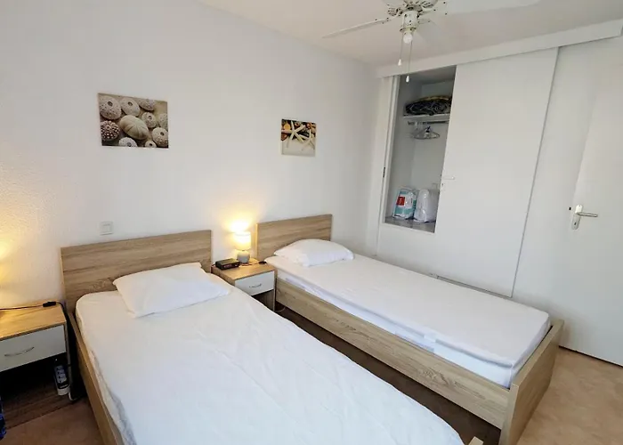Belle 2 Chambres, Veranda, Terrasse Parking Privatif Dans Securisee Avec Piscine Commune 800 M De La Lrcs87